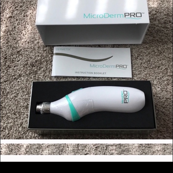 Micro Derm Pro - Picture 1 of 2